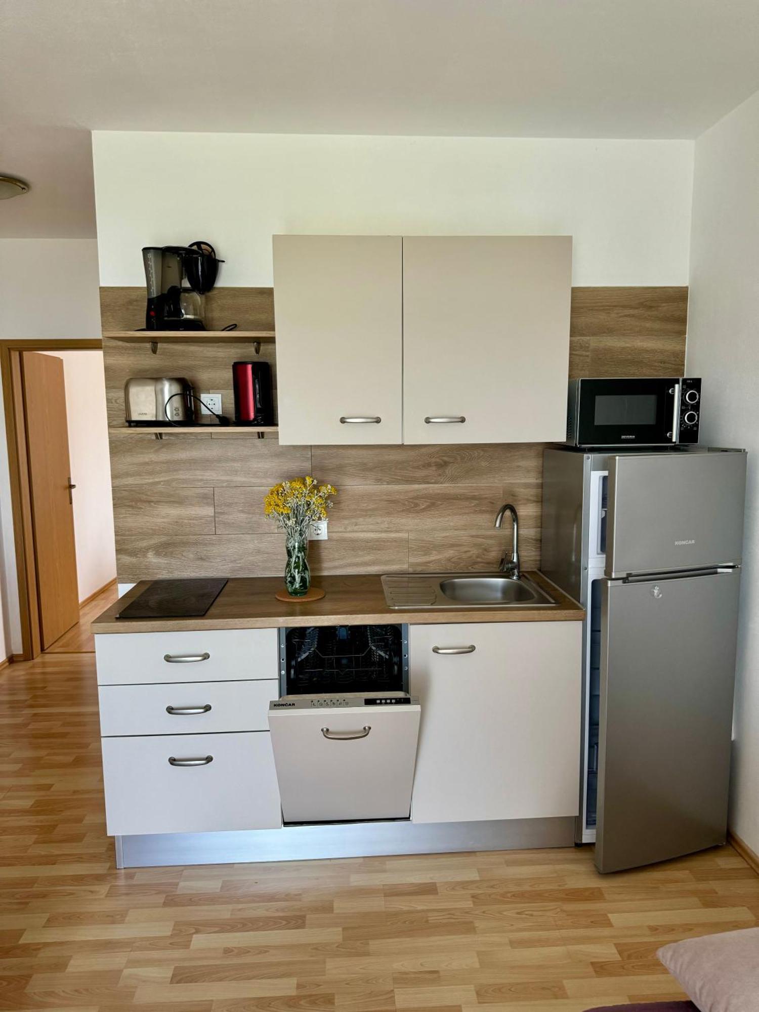 Kuca Moni Apartma