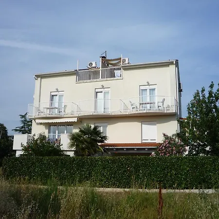 Kuca Moni Apartment Medulin Exterior photo